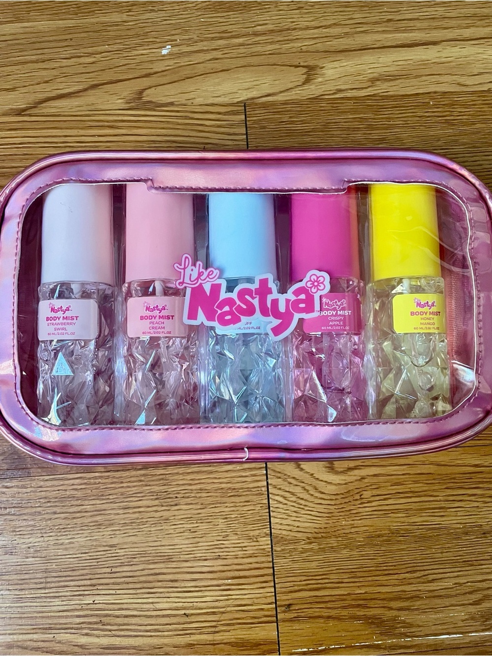 Pink & Pastel Body Mist Gift Set - Picture 3 of 13